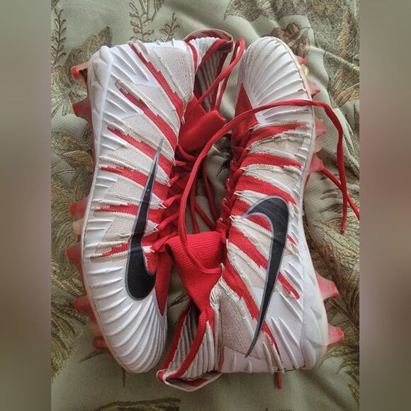 Nike Alpha Menace Elite Football Cleats - Picture 1 of 9